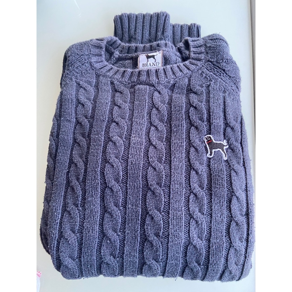 Black Dog Cable Knit Crew Sweater